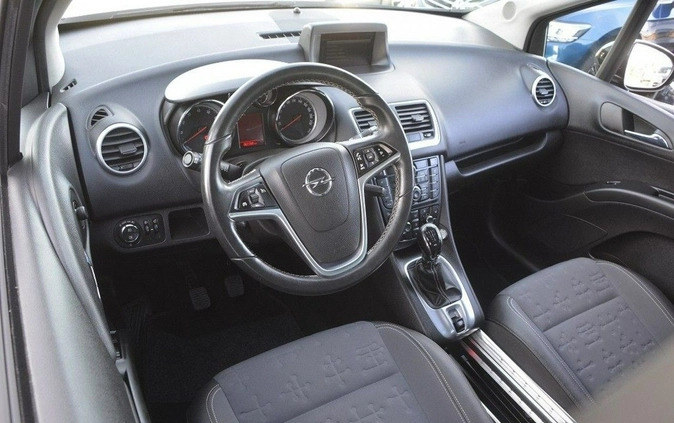 Opel Meriva cena 45300 przebieg: 62399, rok produkcji 2016 z Pyzdry małe 407